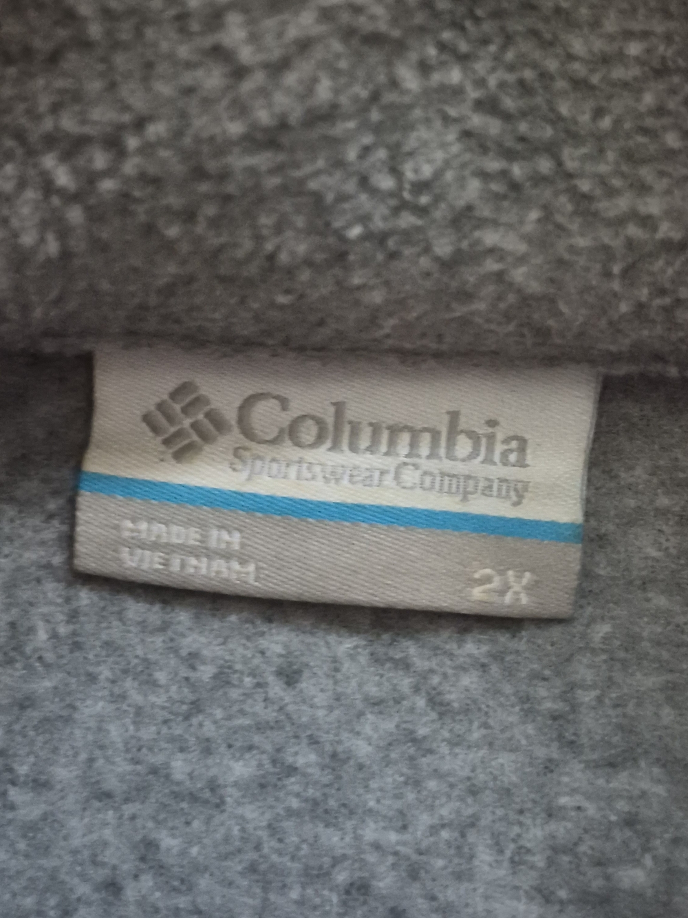 Columbia Women's Gray Fleece Jacket with Pink Zipper- 2X - Picture 2 of 6